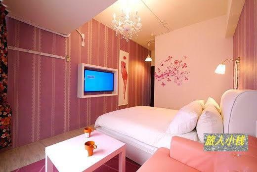 Traveler Station R15 Apartment Kaohsiung Luaran gambar