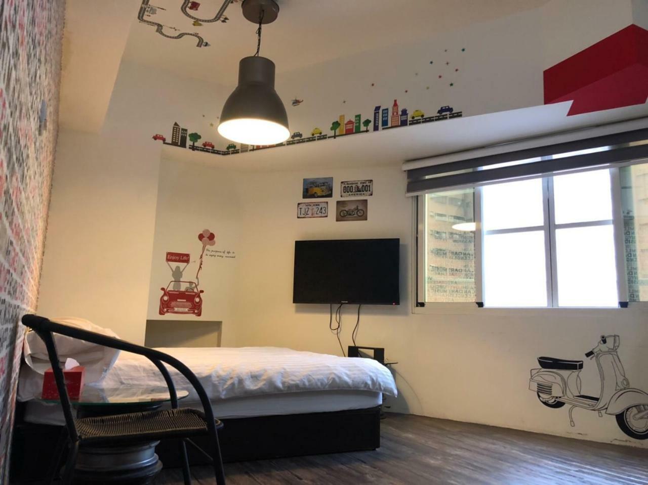 Traveler Station R15 Apartment Kaohsiung Luaran gambar