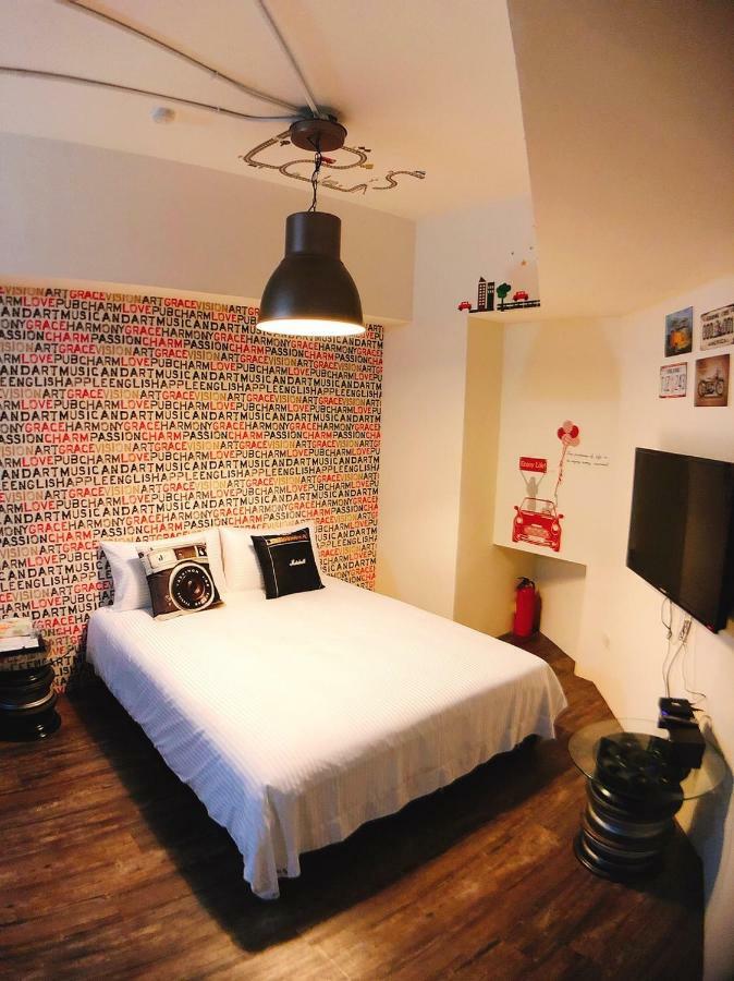 Traveler Station R15 Apartment Kaohsiung Luaran gambar