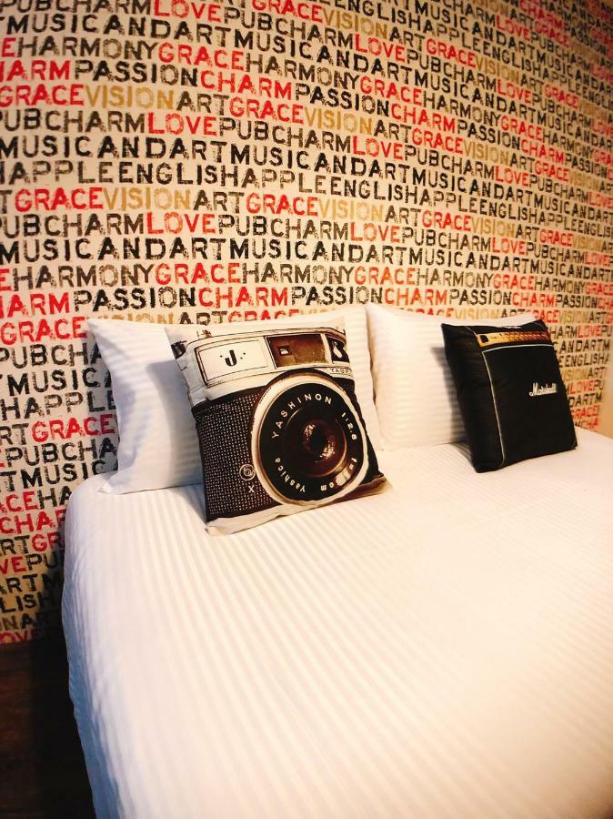 Traveler Station R15 Apartment Kaohsiung Luaran gambar