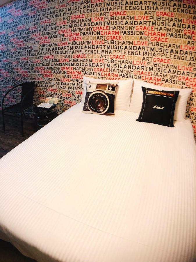 Traveler Station R15 Apartment Kaohsiung Luaran gambar